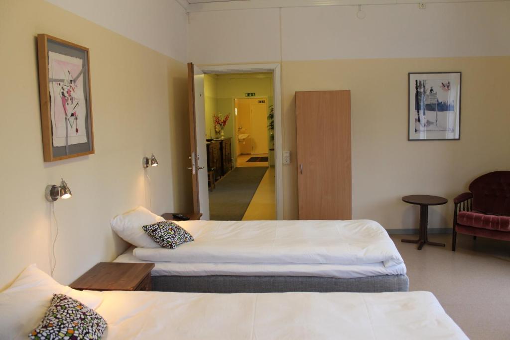 Stationshusets Hotell Och Cafe Köping Cameră foto